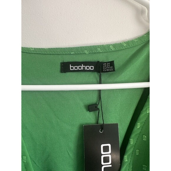 Boohoo Plus Mesh PUff Sleeve Blouse Size 20 - Picture 3 of 4